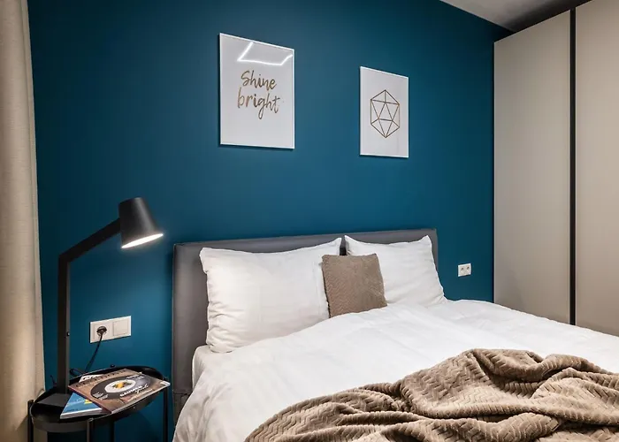 Family In Appartement *